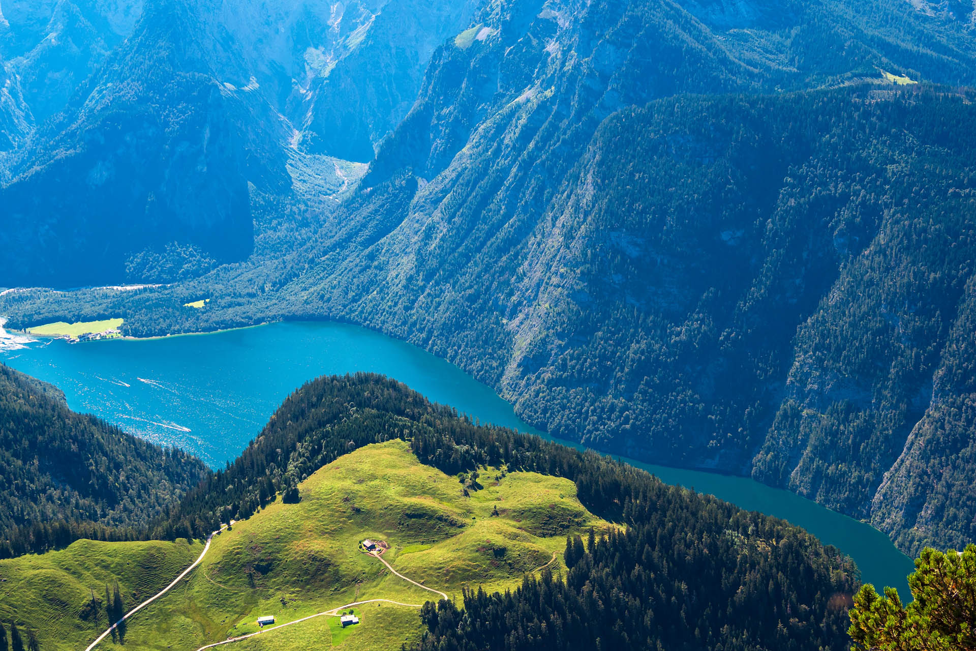 Haus Alpengruss Bischofswiesen, Blick vom Berg Jenner auf den Königssee im Berchtesgadener Land